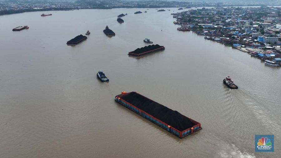https://cms.k-egp.com/uploads/foto_udara_menujukkan_sejumlah_perahu_tongkang_batu_bara_melintas_di_sungai_mahakam_kota_samarinda_kalimantan_timur_rabu_24720_169_a367e534ac.jpeg